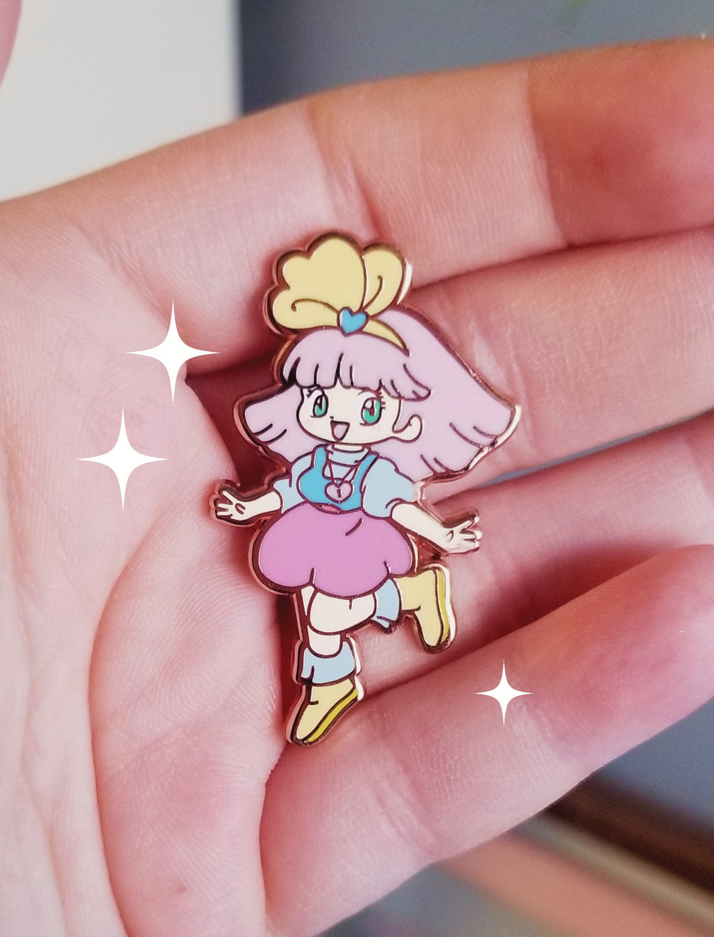 Kawaii Minky Momo Pin: Gold Hard Enamel Magical Girl Anime Pin
