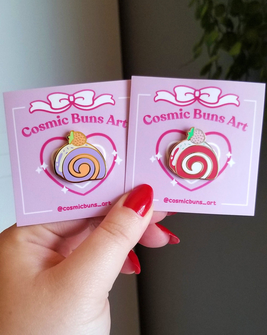 Kawaii Cake Roll Hard Enamel Pin – Gold Plated, 1 Inch