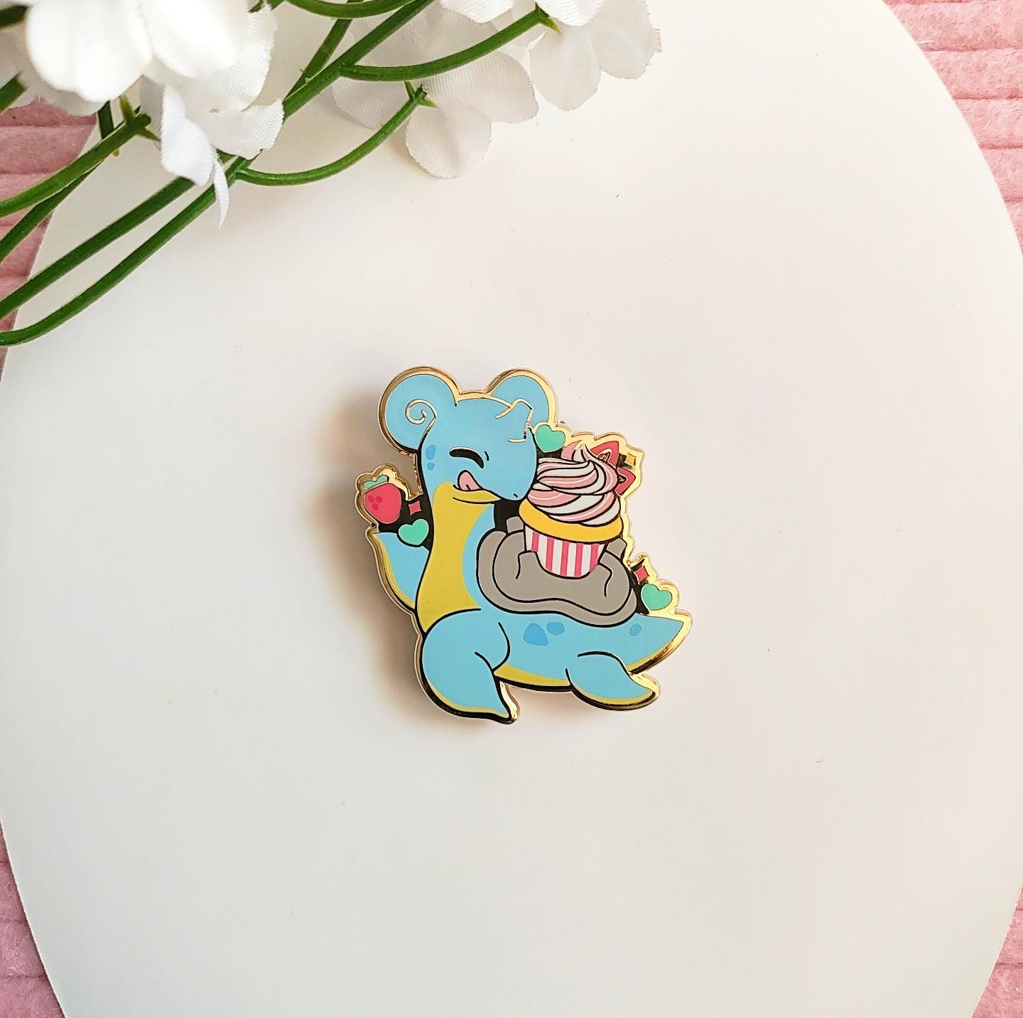 Cosmic Buns Art Enamel Pin: Lapras with Cupcake